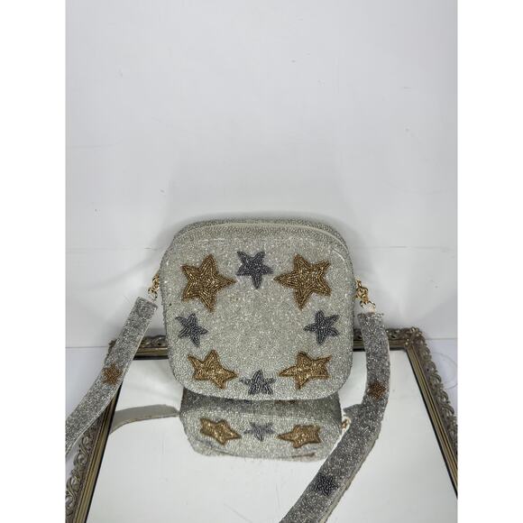 White Box Bag Purse with Stars / Gold Silver / Beaded / Zipper Closure / Handmad - Picture 8 of 10